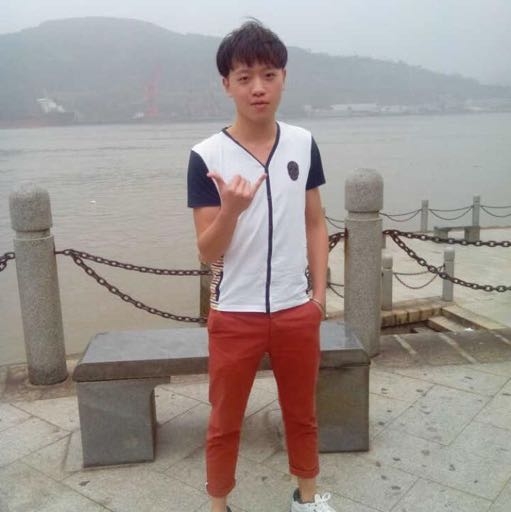 刘子颖的第一张照片--玉林相亲服务中心