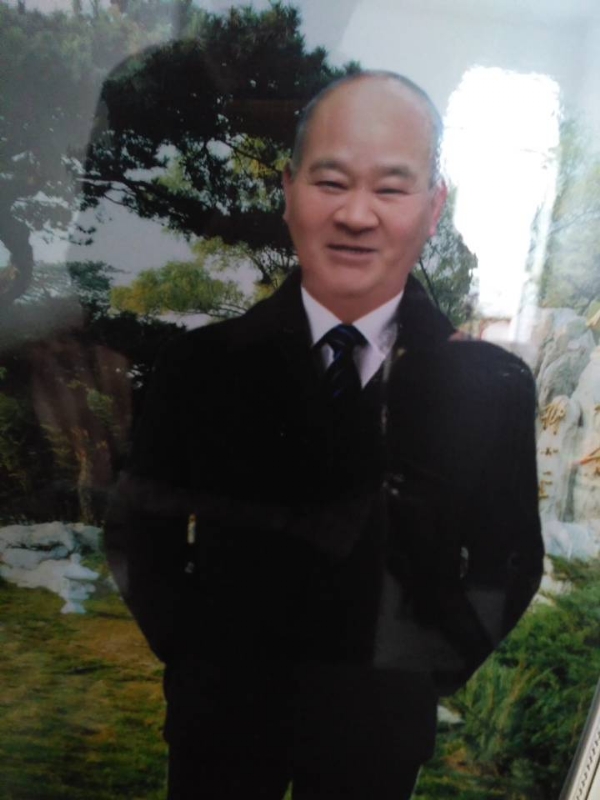 老方丈的第一张照片--玉林相亲服务中心