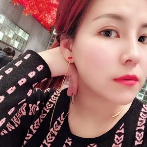 薇薇的第一张照片--玉林相亲服务中心