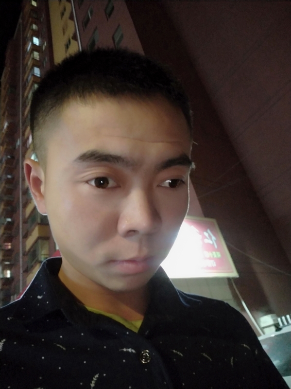 盛夏的果实的第一张照片--玉林相亲服务中心