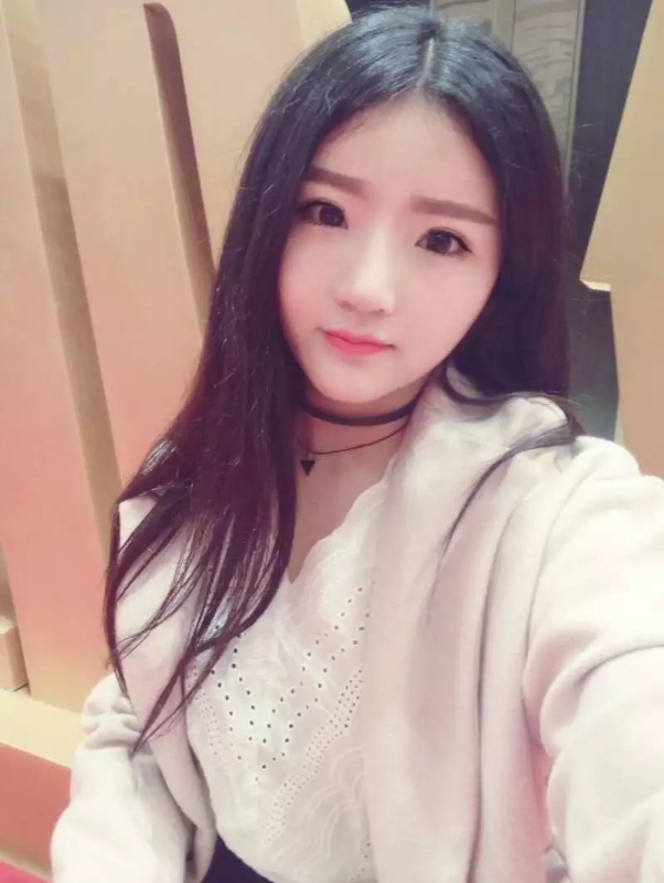 敏敏的第一张照片--玉林相亲服务中心