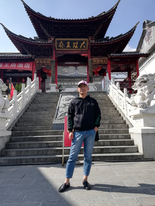 旧事离人的第一张照片--玉林相亲服务中心