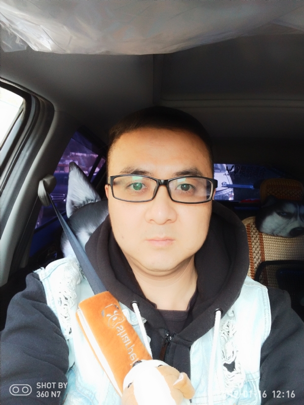 香烟最懂男人心的第一张照片--玉林相亲服务中心