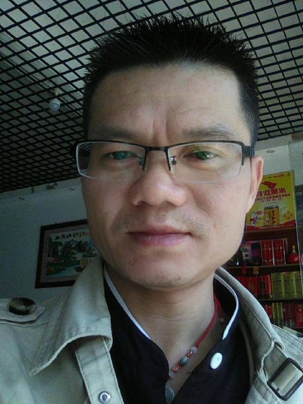 飘逸的第一张照片--玉林相亲服务中心