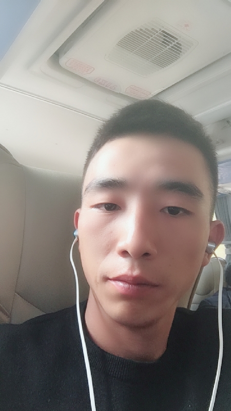 九二年的猴子的第一张照片--玉林相亲服务中心