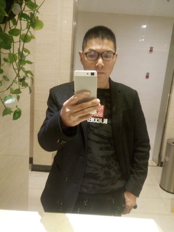 顺其自然的第一张照片--玉林相亲服务中心