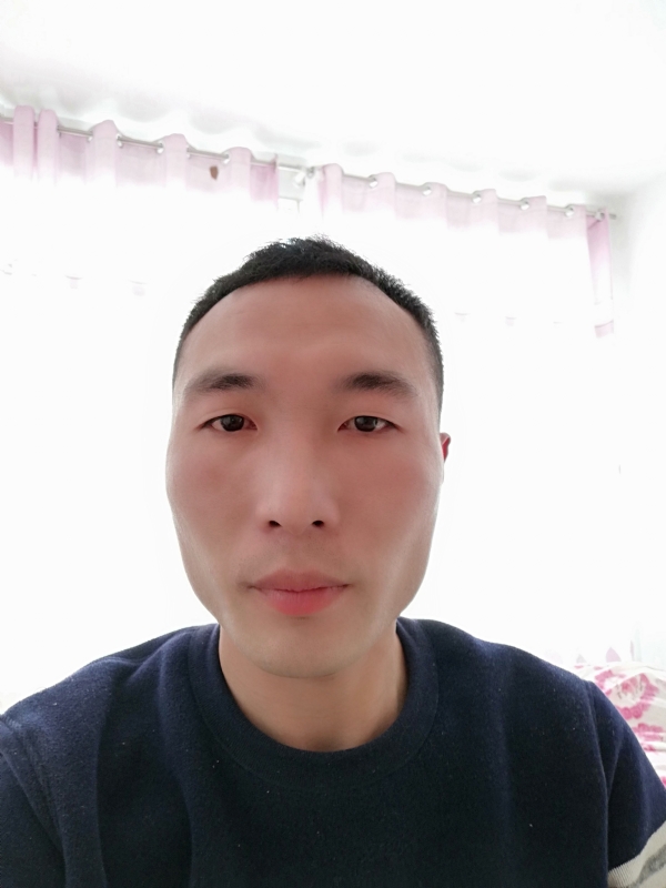无悔的第一张照片--玉林相亲服务中心