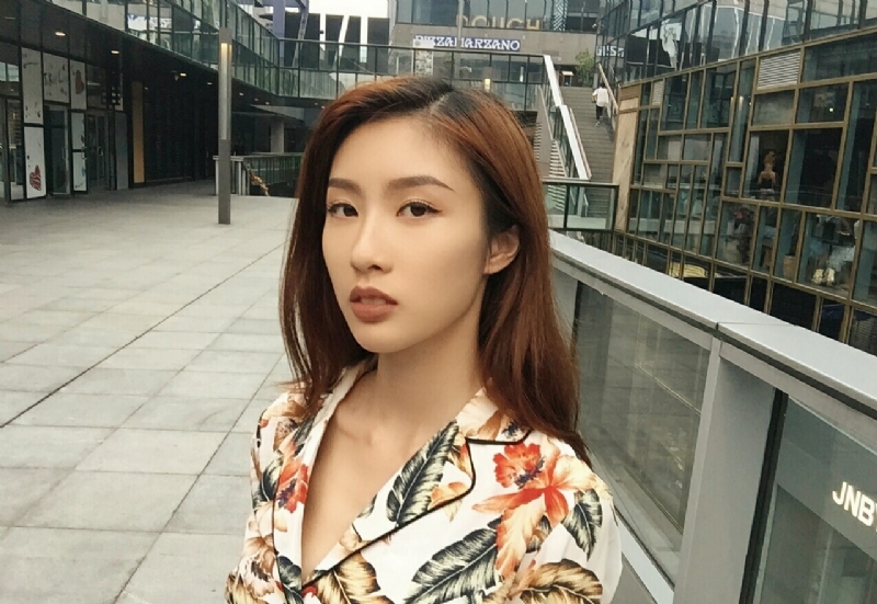 蘇悅的第四张照片--玉林相亲服务中心