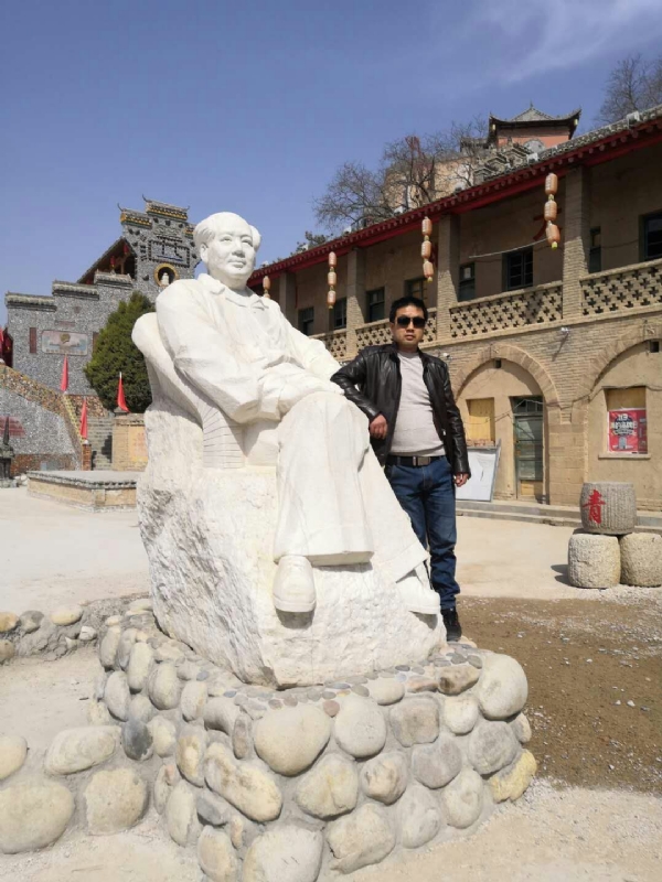 单身汉的第一张照片--玉林相亲服务中心