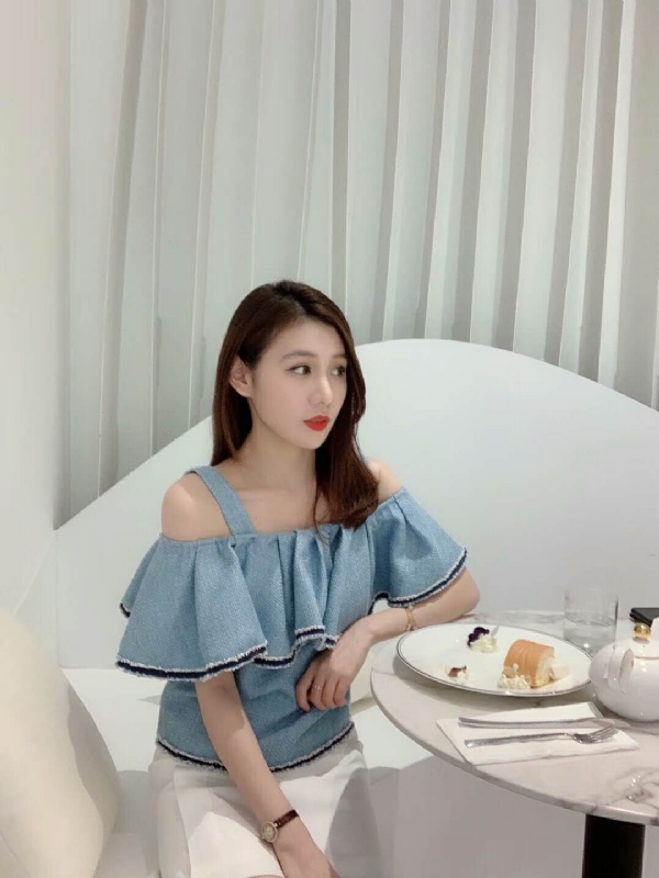 Emily的第一张照片--玉林相亲服务中心