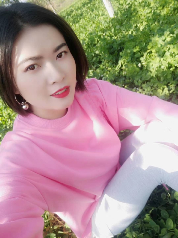 寻找幸福的第一张照片--玉林相亲服务中心