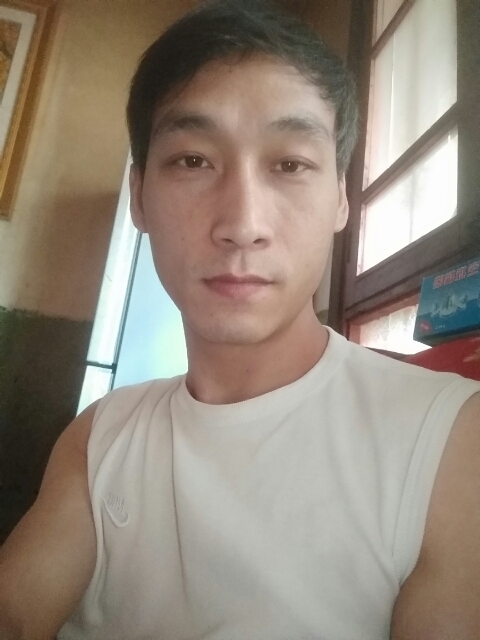 謎的第一张照片--玉林相亲服务中心