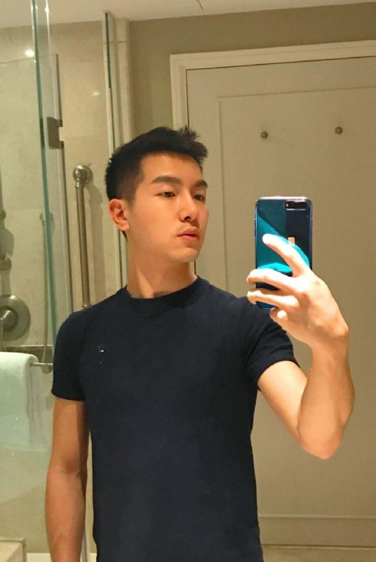 海海的第三张照片--玉林相亲服务中心
