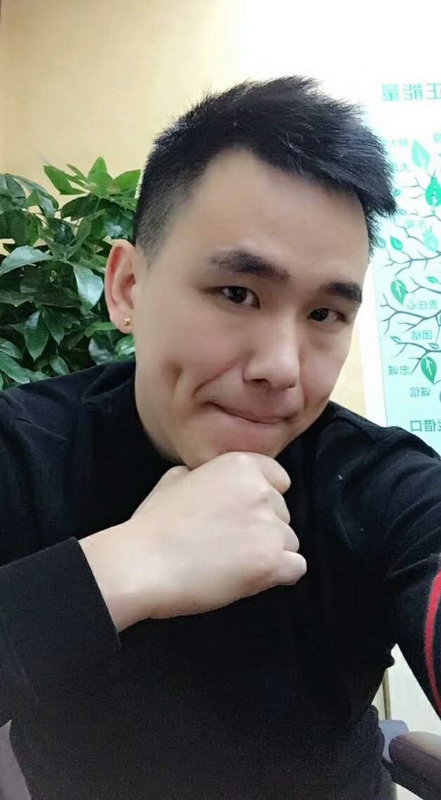 用实力征服一切的第一张照片--玉林相亲服务中心