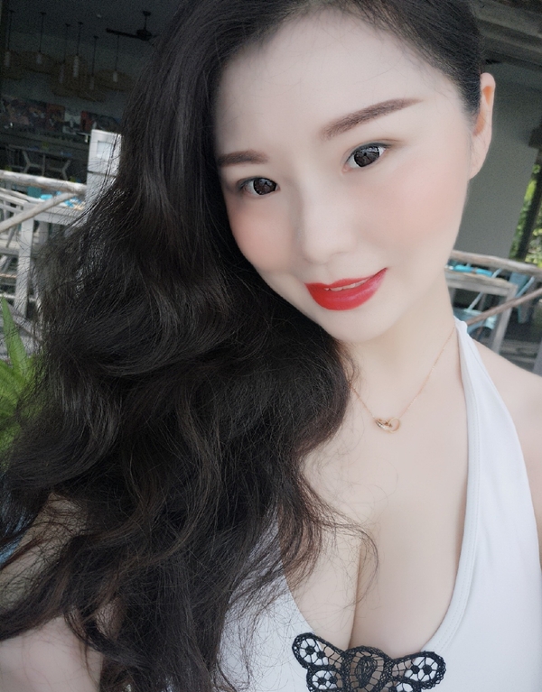 yoyo的第一张照片--玉林相亲服务中心