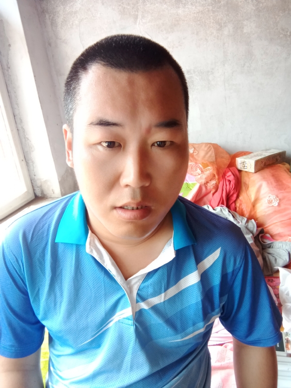 灰太狼的第一张照片--玉林相亲服务中心
