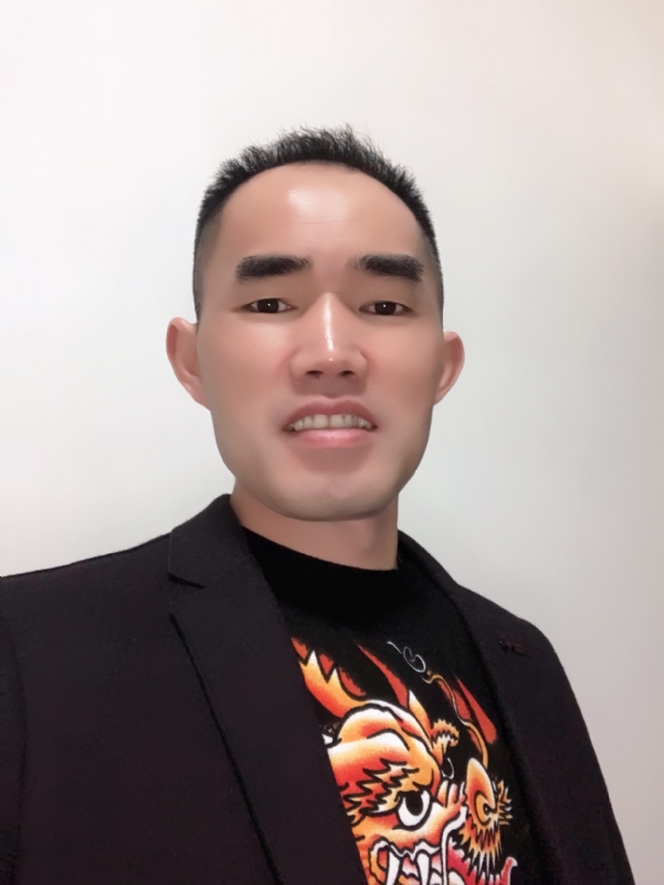 遇上对的人的第一张照片--玉林相亲服务中心