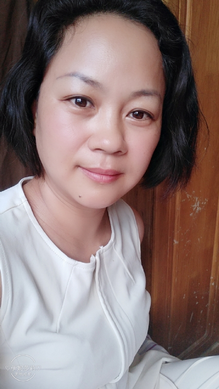 催乳师的第一张照片--玉林相亲服务中心