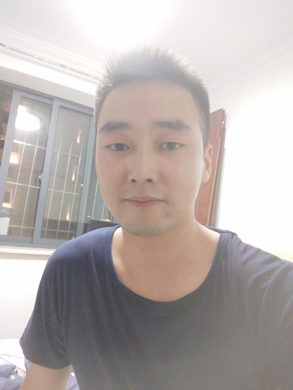 叶晓隆的第一张照片--玉林相亲服务中心