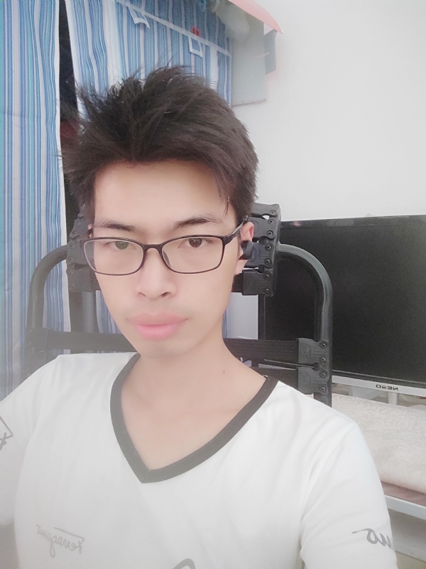 木头人的第一张照片--玉林相亲服务中心