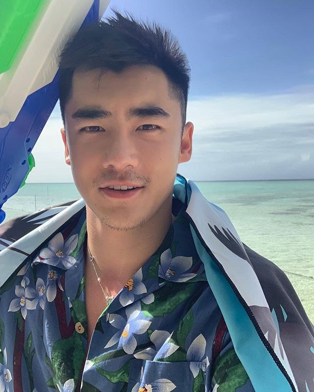 似风沙的第一张照片--玉林相亲服务中心
