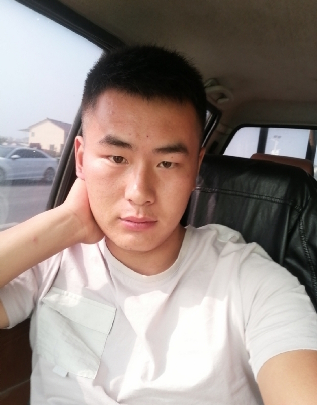 马宏亮的第二张照片--玉林相亲服务中心