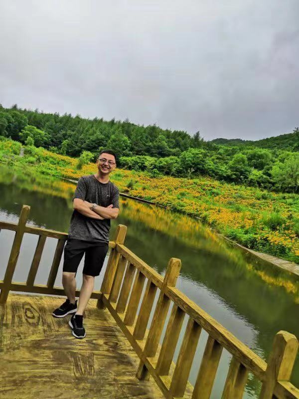 正能量的第二张照片--玉林相亲服务中心