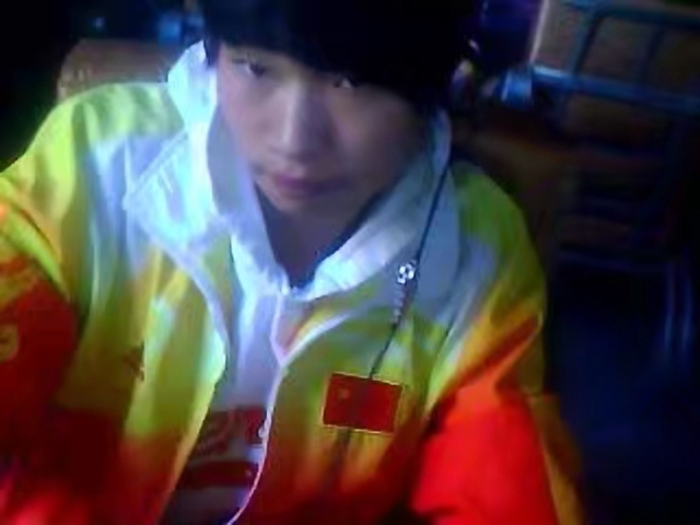 路边的野草的第一张照片--玉林相亲服务中心