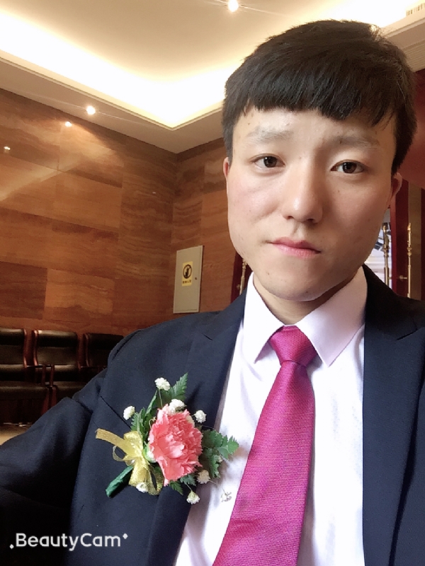 666碰碰的第一张照片--玉林相亲服务中心