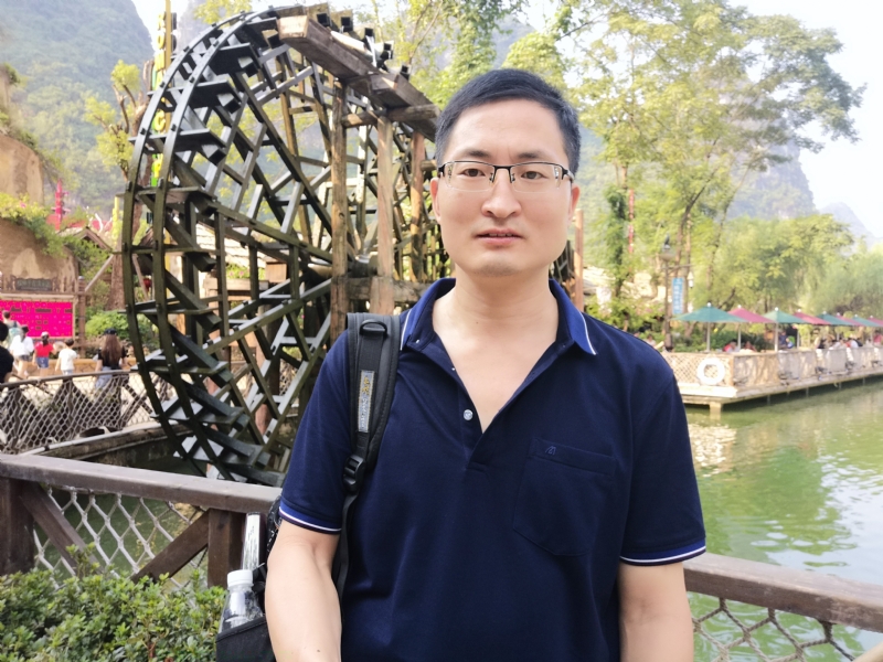 一笑而过的第一张照片--玉林相亲服务中心