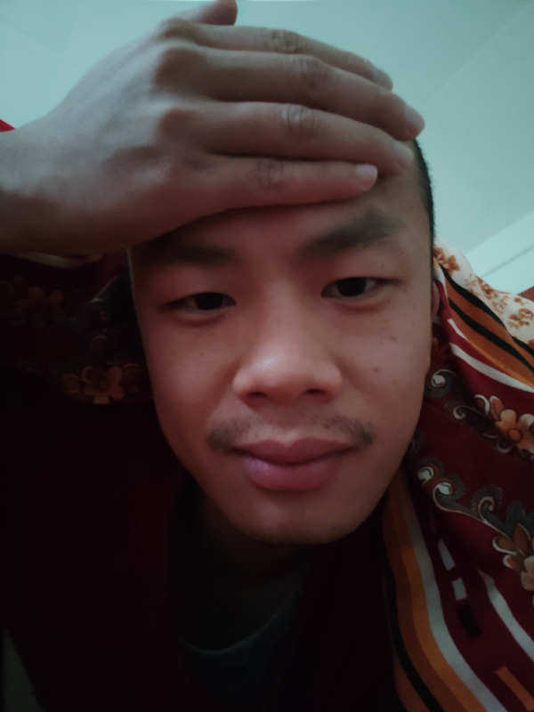 开心鬼在哪呢的第一张照片--玉林相亲服务中心