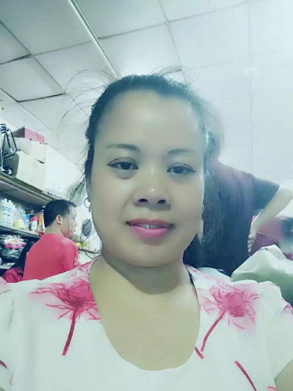 把自己当宝贝的第一张照片--玉林相亲服务中心