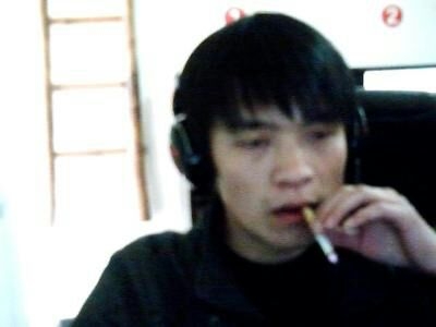 凝视那片天的第一张照片--玉林相亲服务中心