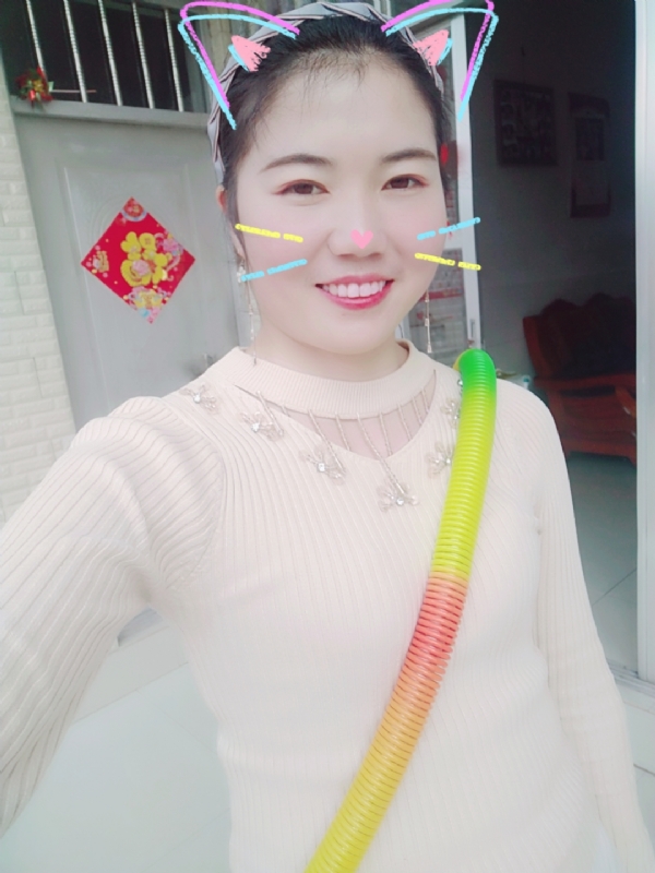 芷宁的第一张照片--玉林相亲服务中心