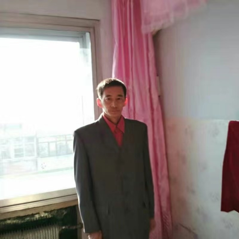 阳光明媚的第一张照片--玉林相亲服务中心