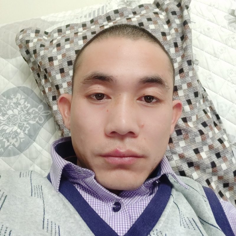 龙飞的第一张照片--玉林相亲服务中心