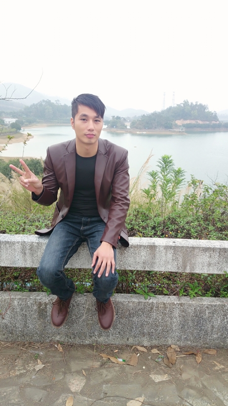 达尔的第一张照片--玉林相亲服务中心