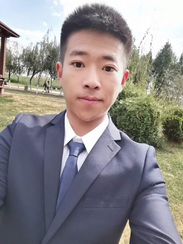 昌先生的第一张照片--玉林相亲服务中心