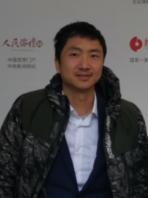 明的第一张照片--玉林相亲服务中心