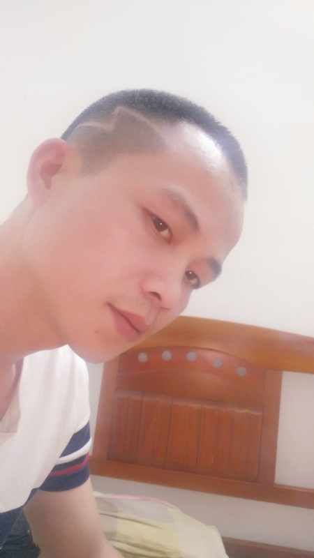 骑着蜗牛看世界的第一张照片--玉林相亲服务中心
