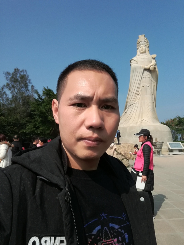 不羁的风的第一张照片--玉林相亲服务中心