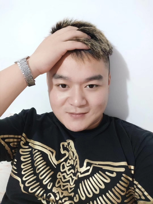 执子之手的第一张照片--玉林相亲服务中心