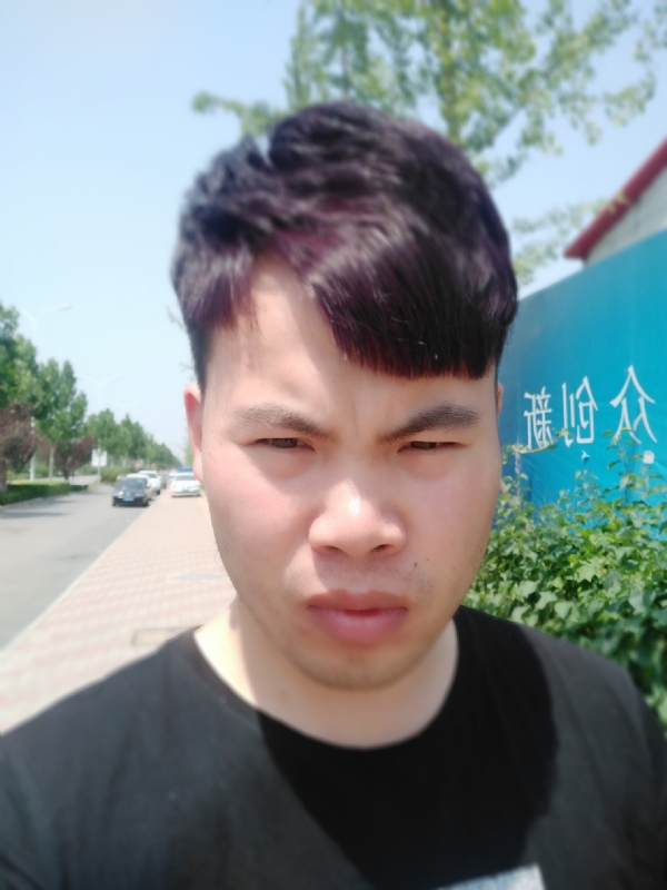 迷迭无情的第一张照片--玉林相亲服务中心