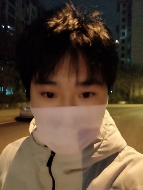 偏丶执的第一张照片--玉林相亲服务中心