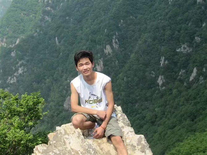 隐身的第一张照片--玉林相亲服务中心
