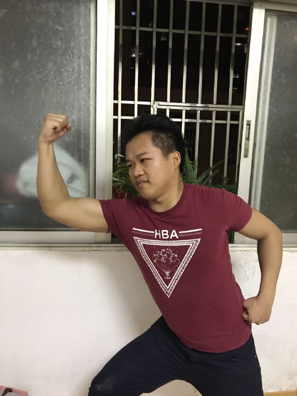 彭宏谊的第一张照片--玉林相亲服务中心