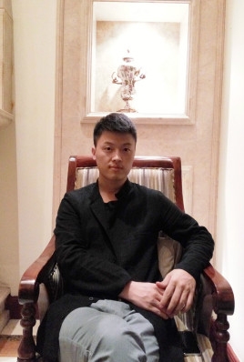 制片人杨亚林的第一张照片--玉林相亲服务中心