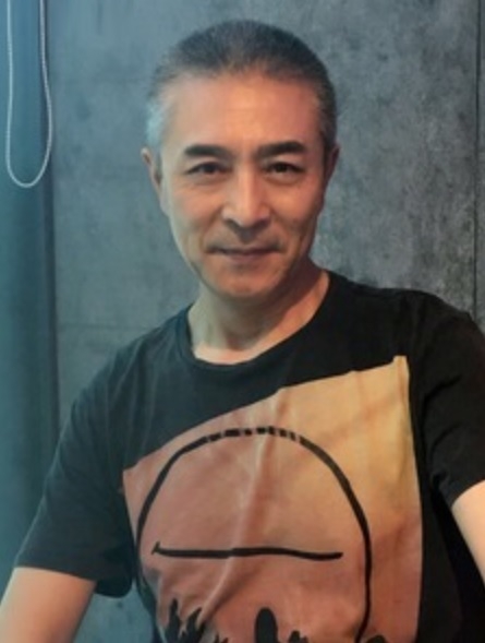 拥抱明天的第一张照片--玉林相亲服务中心