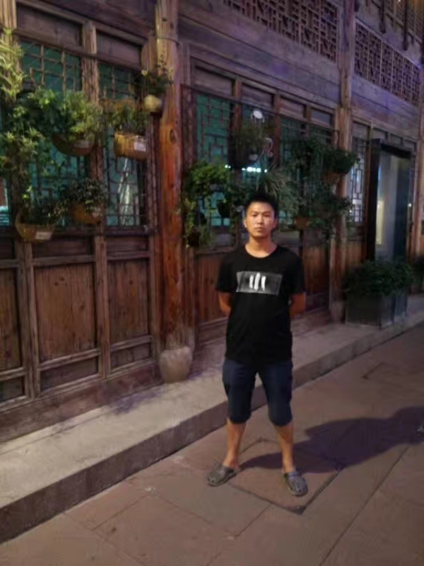 回忆的第一张照片--玉林相亲服务中心