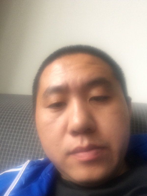 人间不值得的第三张照片--玉林相亲服务中心
